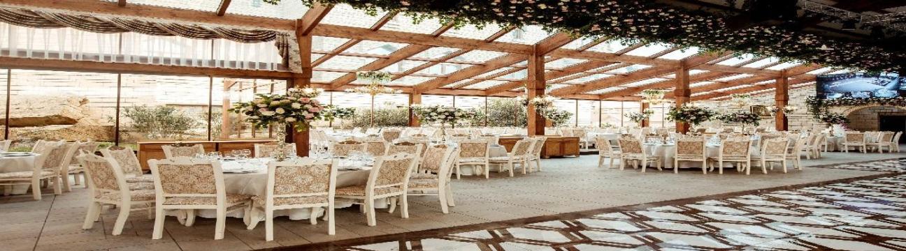 Touch Of Elegant  Decor