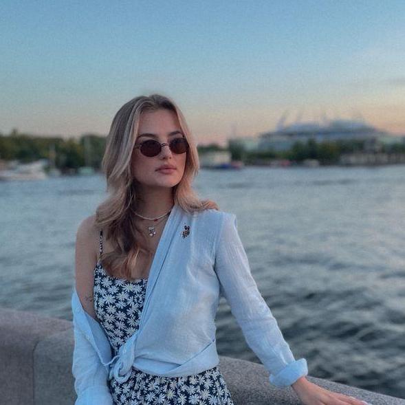 Sophie Hale